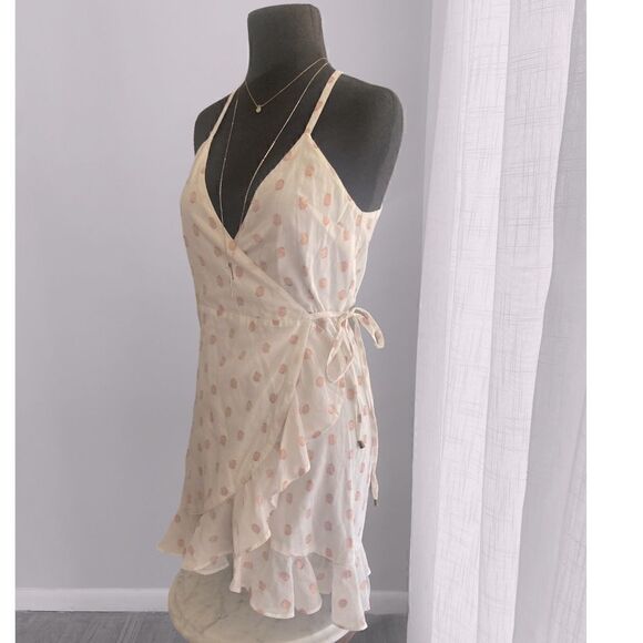 Lovers + Friends Dress   - Picture 5 of 16